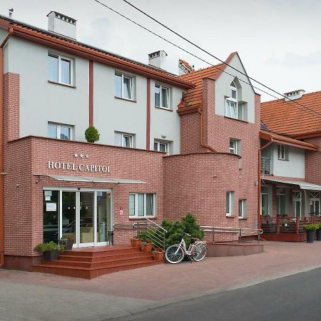 Hotel Capitol Biała Podlaska Exteriör bild